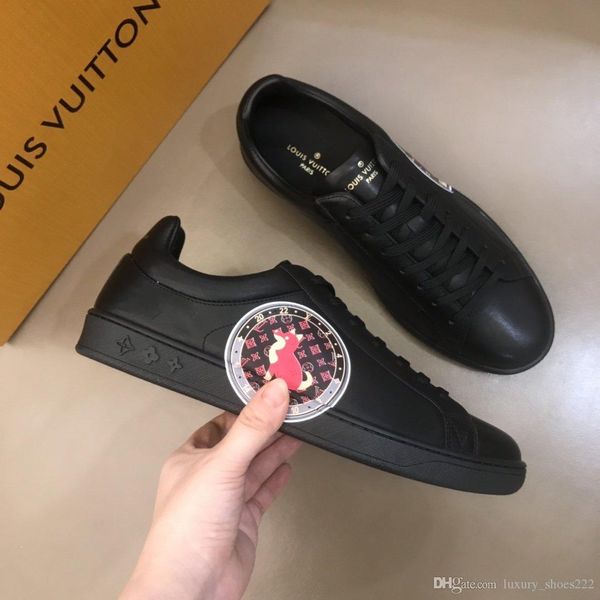 low-cut flat luxembourg sneakers brand-name shoes, r design fashion flat bottom comfortable trend ,size38-45
low-cut flat luxembourg sneakers brand-name shoes, r design fashion flat bottom comfortable trend ,size38-45