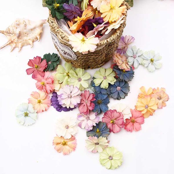 2020new 50pcs daisy flower head 4.5cm mini silk artificial flower decoration home wedding party decoration diy wreath headdress
2020new 50pcs daisy flower head 4.5cm mini silk artificial flower decoration home wedding party decoration diy wreath headdress
