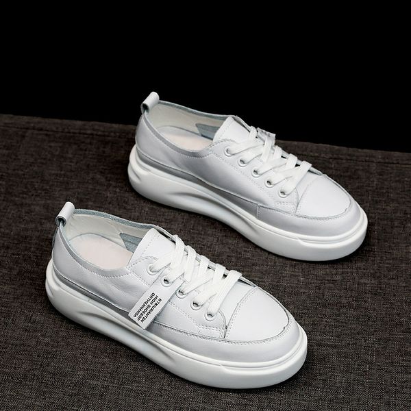 genuine leather shoes women sneakers 2020 ins fashion sneakers cow leather woman height increasing 4.5cm black white shoes a1890
genuine leather shoes women sneakers 2020 ins fashion sneakers cow leather woman height increasing 4.5cm black white shoes a1890