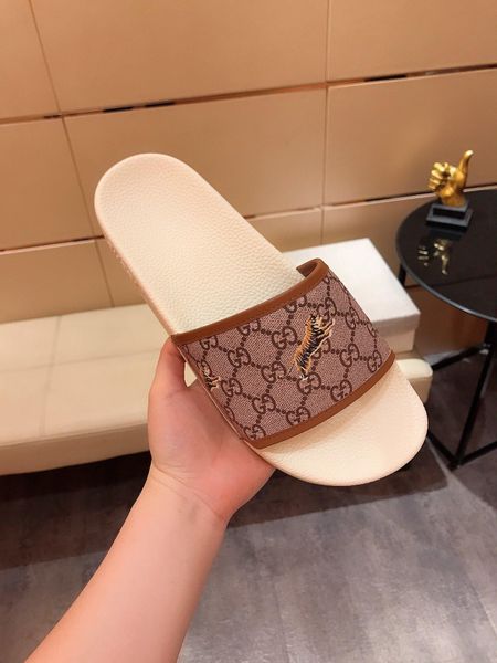 fashion luxury designer sandals forward 2020 sandals for men and women flat slippers flower printed slippers h217, Black
fashion luxury designer sandals forward 2020 sandals for men and women flat slippers flower printed slippers h217, Black
