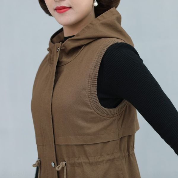 casual for mom autumn mid-length middle-aged women's vest vest waistcoat waistcoathooded waistcoat large size middle-aged style, Black;white 
casual for mom autumn mid-length middle-aged women's vest vest waistcoat waistcoathooded waistcoat large size middle-aged style, Black;white