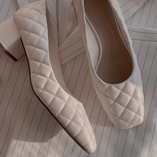 dress shoes medium square heel pumps toe slip on women leather lingge solid shallow elegant boutique, Black
dress shoes medium square heel pumps toe slip on women leather lingge solid shallow elegant boutique, Black