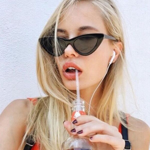 fashion small cat eye sunglasses women brand designer triangular cateye sun glasses female colorful mirror vintage, White;black
fashion small cat eye sunglasses women brand designer triangular cateye sun glasses female colorful mirror vintage, White;black