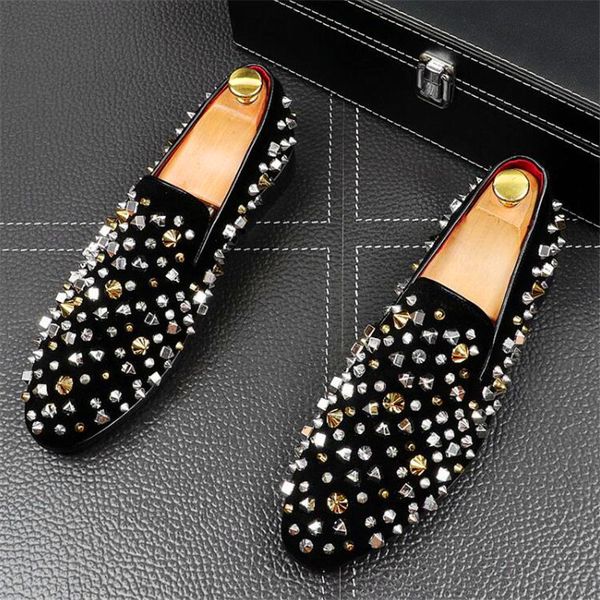 rivet men's shoes casual leather shoes spring and autumn wedding black small leather inner height increase
rivet men's shoes casual leather shoes spring and autumn wedding black small leather inner height increase