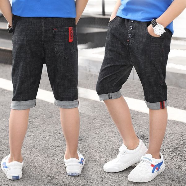 2019 new summer jeans panty boys' jeans five-minute medium pants wear medium and large children's shorts children's pants, Blue
2019 new summer jeans panty boys' jeans five-minute medium pants wear medium and large children's shorts children's pants, Blue