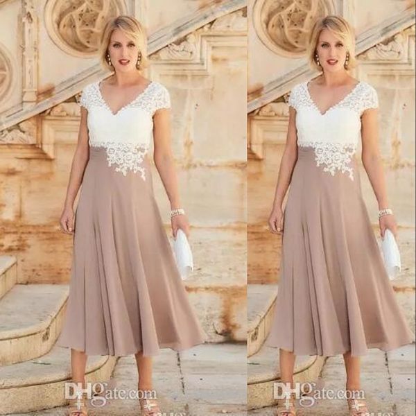 simple champagne mother of the bride dresses blush pink v neck chiffon lace appliques beads cap sleeves mid calf length wedding guest gowns, Black;red
simple champagne mother of the bride dresses blush pink v neck chiffon lace appliques beads cap sleeves mid calf length wedding guest gowns, Black;red