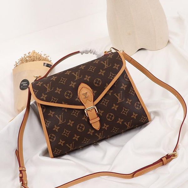 new arrival womens bag fashion leather shoulder small flap crossbody handbags handle tote sac bandouli ère with origin box
new arrival womens bag fashion leather shoulder small flap crossbody handbags handle tote sac bandouli ère with origin box