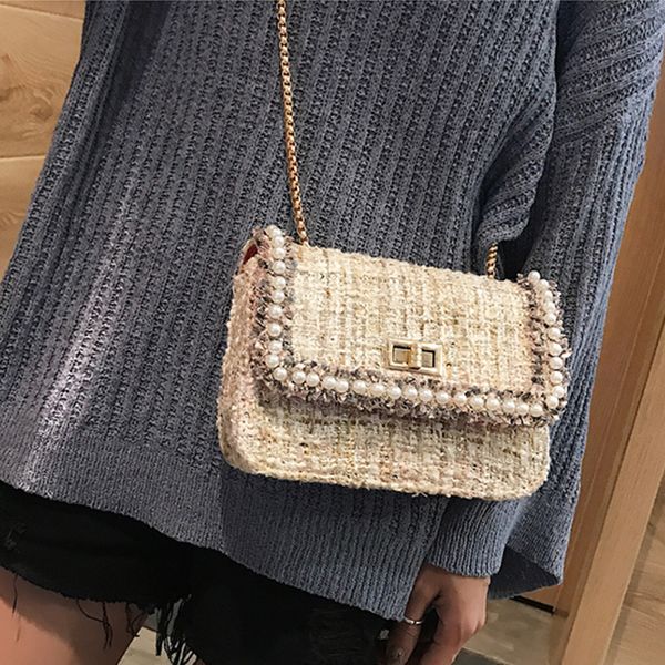 luxury design woolen pearls chain women crossbody bags 2020 fashon ladies shoulder messenger bag clutches female purses
luxury design woolen pearls chain women crossbody bags 2020 fashon ladies shoulder messenger bag clutches female purses
