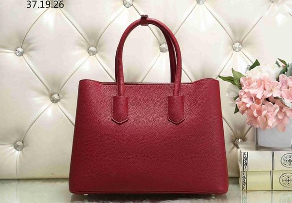 italic bag goddess handbag purse one shoulder leather multi-color handbag the most elegant, tote bag, series feel great
italic bag goddess handbag purse one shoulder leather multi-color handbag the most elegant, tote bag, series feel great