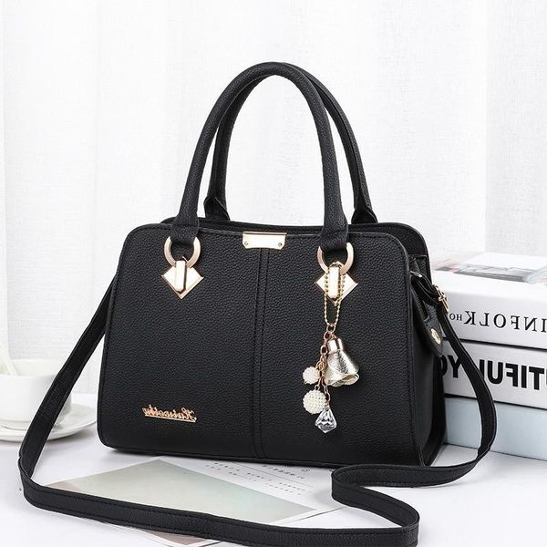2020 new women hardware ornaments solid totes handbag lady party purse casual crossbody messenger shoulder bags
2020 new women hardware ornaments solid totes handbag lady party purse casual crossbody messenger shoulder bags