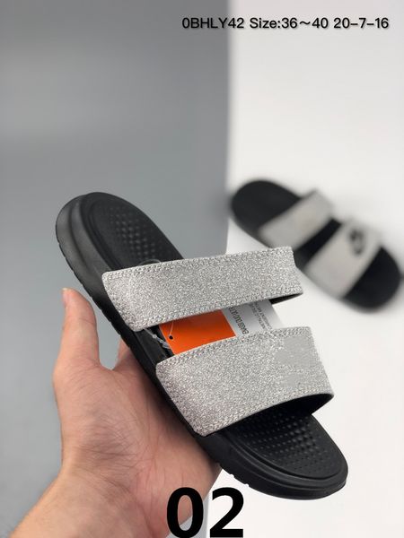 2020 hotsale дизайнер тапочки моды classics benassi jdi duo ультра slide рынк флип-флоп летнего пляж сандалии спортивного размера 36-40
2020 hotsale дизайнер тапочки моды classics benassi jdi duo ультра slide рынк флип-флоп летнего пляж сандалии спортивного размера 36-40