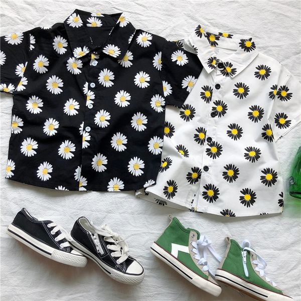 boys' short sleeve 2020 summer new shirt korean children's daisy shirt boys' baby handsome fashion, White;black
boys' short sleeve 2020 summer new shirt korean children's daisy shirt boys' baby handsome fashion, White;black