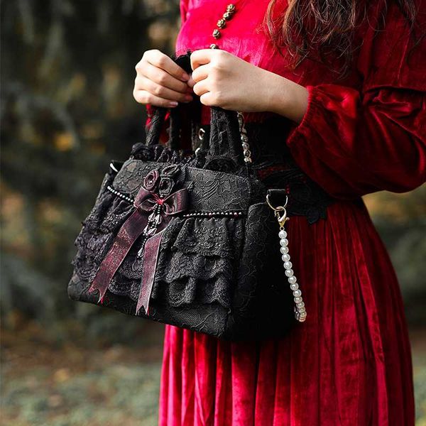 vintage royal court trend gothic lolita black lace pearl chain tote bag
vintage royal court trend gothic lolita black lace pearl chain tote bag