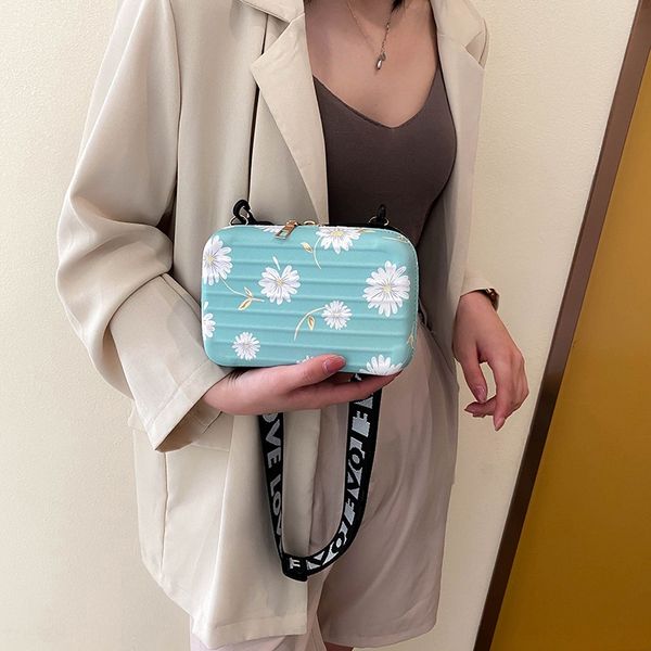 bscwl single women's ins small square shoulder fashionable simple small square bag foreign style broadband single shoulder messenger ba, White
bscwl single women's ins small square shoulder fashionable simple small square bag foreign style broadband single shoulder messenger ba, White