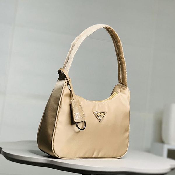 fast ship womens trend retro zipper armpit bag luxury designer women shoulder bags new arrival ladies hobo bag with origin box sale
fast ship womens trend retro zipper armpit bag luxury designer women shoulder bags new arrival ladies hobo bag with origin box sale