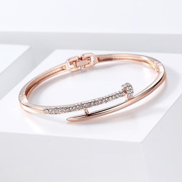 women fashion bracelets link chains diamonds personality pendant charm bracelets jewelry valentine's day gift for girlfriend accessorie, Golden;silver
women fashion bracelets link chains diamonds personality pendant charm bracelets jewelry valentine's day gift for girlfriend accessorie, Golden;silver