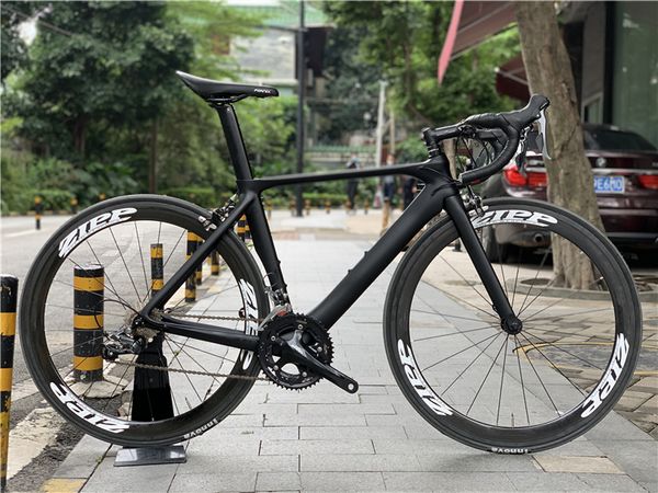 carbon fiber road dream 700c full carbon fiber road bike broken wind elbow bicycle commuter
carbon fiber road dream 700c full carbon fiber road bike broken wind elbow bicycle commuter