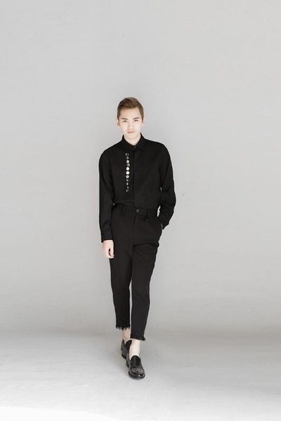 men's casual pants slim fit foot mouth hem capris fashionable new urban black series
men's casual pants slim fit foot mouth hem capris fashionable new urban black series