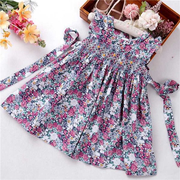 girls dresses flower summer ruffles smocked handmade kids clothes cotton children clothes boutiques high quality, Red;yellow
girls dresses flower summer ruffles smocked handmade kids clothes cotton children clothes boutiques high quality, Red;yellow