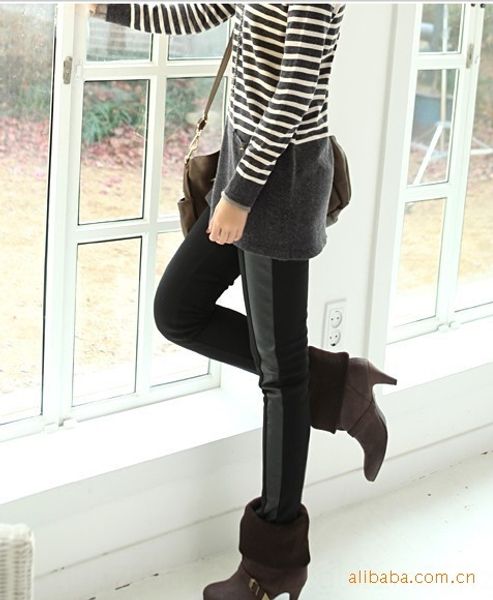 yiwu new yiwu new selling leggings black side peeling 9 points imitation leather leggings
yiwu new yiwu new selling leggings black side peeling 9 points imitation leather leggings