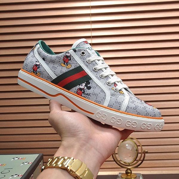 vintage design mens tennis 1977 sneaker fashion shoes sneakers canvas outdoor sports shoes for men lace -up big size with box scarpe da uomo, Black
vintage design mens tennis 1977 sneaker fashion shoes sneakers canvas outdoor sports shoes for men lace -up big size with box scarpe da uomo, Black