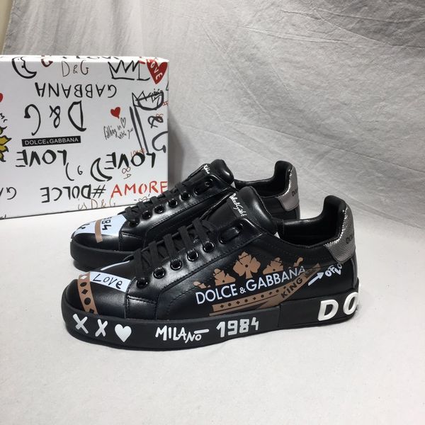2020 t1 fashion trend mens designer shoes leather breathable luxury shoes lace-up casual hiker shoes mens sneakers, Black
2020 t1 fashion trend mens designer shoes leather breathable luxury shoes lace-up casual hiker shoes mens sneakers, Black