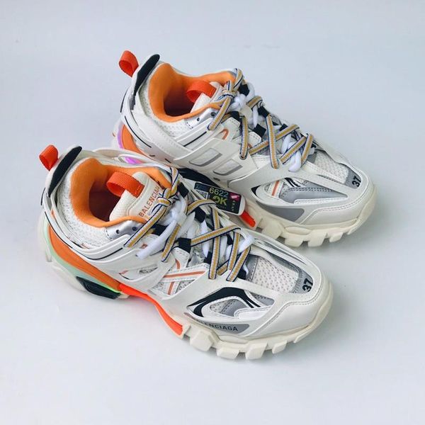 2020ln designer to create casual and comfortable all-match sports shoes, travel shoes outsole non-slip design with original box delivery, Black
2020ln designer to create casual and comfortable all-match sports shoes, travel shoes outsole non-slip design with original box delivery, Black