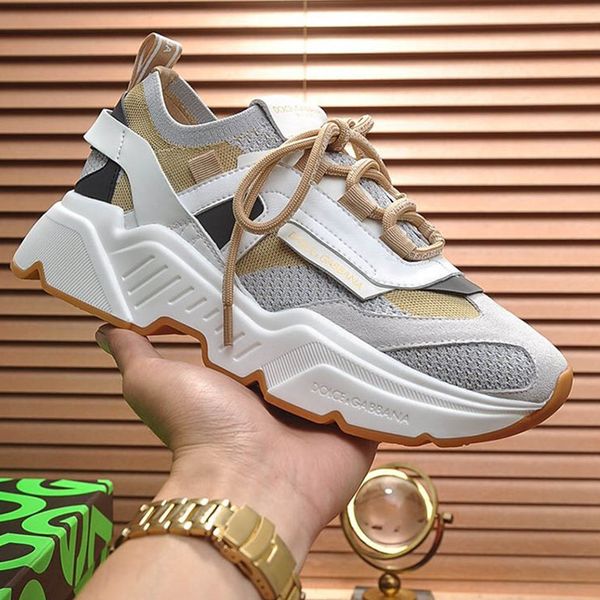 2020y designer new luxury men's casual sports shoes, outdoor casual shoes, fast delivery and original box, Black
2020y designer new luxury men's casual sports shoes, outdoor casual shoes, fast delivery and original box, Black
