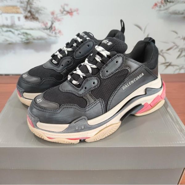 2020sd designer to create casual and comfortable all-match sports shoes, travel shoes outsole non-slip design with original box delivery, Black
2020sd designer to create casual and comfortable all-match sports shoes, travel shoes outsole non-slip design with original box delivery, Black