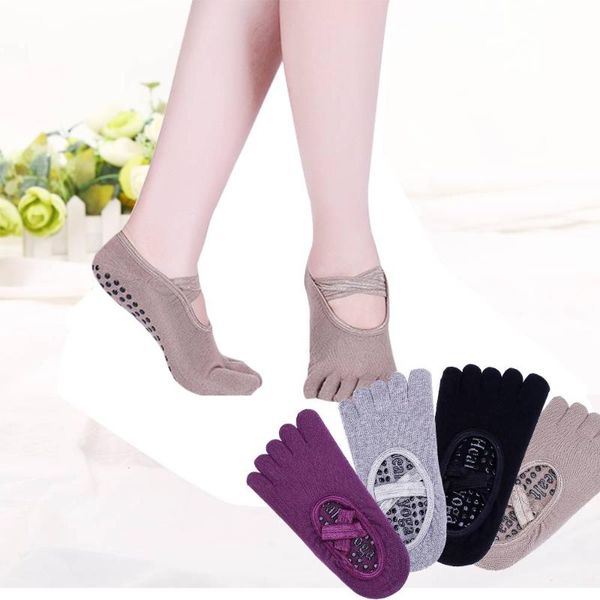 yoga socks five toe anti-slip ankle grip socks dots pilates fitness gym ladies sports workout training for woman, Black
yoga socks five toe anti-slip ankle grip socks dots pilates fitness gym ladies sports workout training for woman, Black