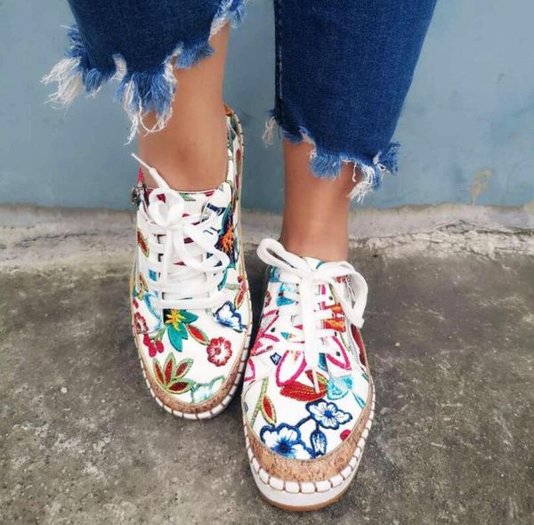 women canvas shoes casual thick bottom flat with breathable female sneakers embroidery print shoes for woman 2020 fashion spring, Black
women canvas shoes casual thick bottom flat with breathable female sneakers embroidery print shoes for woman 2020 fashion spring, Black