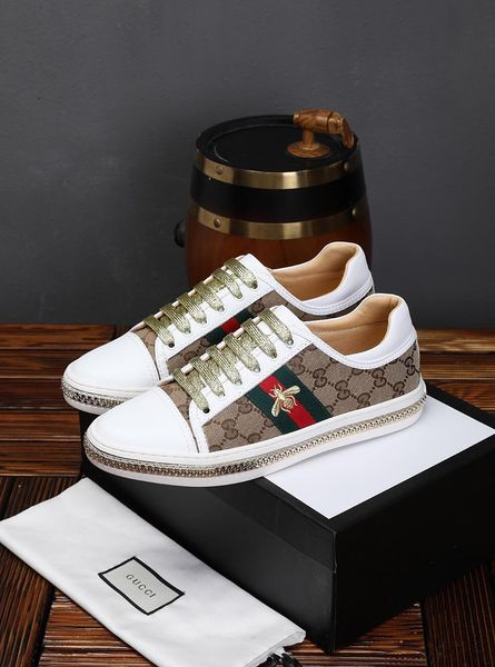 2021-2019 new shoes summer 2 g printing bee models men 's white shoes wild low -cut sneakers casual shoes original box, Black
2021-2019 new shoes summer 2 g printing bee models men 's white shoes wild low -cut sneakers casual shoes original box, Black