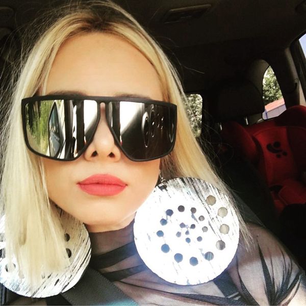 2020 dpz trendy new woman classic big frame sunglasses square retro men driving all-match fashion sunglasses uv400, White;black
2020 dpz trendy new woman classic big frame sunglasses square retro men driving all-match fashion sunglasses uv400, White;black
