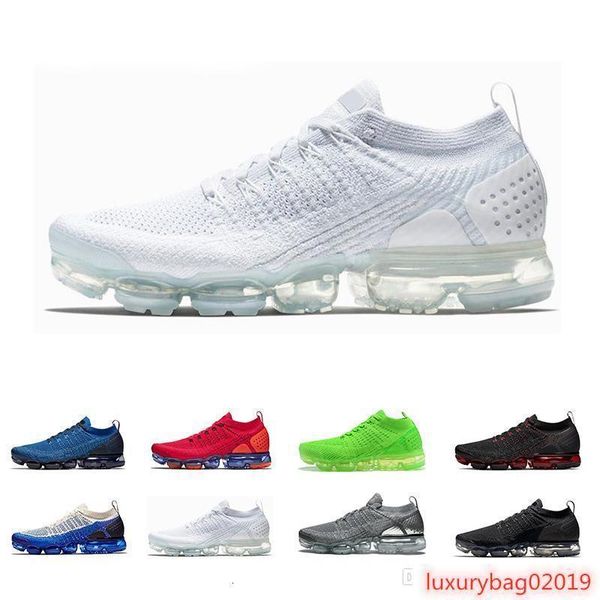 2019 new running shoe for man woman mesh cushion triple black golden men shoes sports chaussures sneakers trainers 36-45
2019 new running shoe for man woman mesh cushion triple black golden men shoes sports chaussures sneakers trainers 36-45