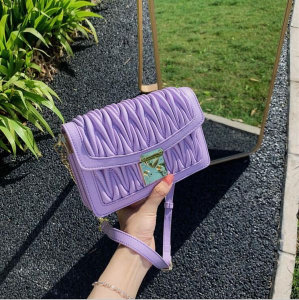 factory wholesale women handbag leather shoulder bag small fresh fold women messenger bag sweet striped fashion bag, Black;red
factory wholesale women handbag leather shoulder bag small fresh fold women messenger bag sweet striped fashion bag, Black;red