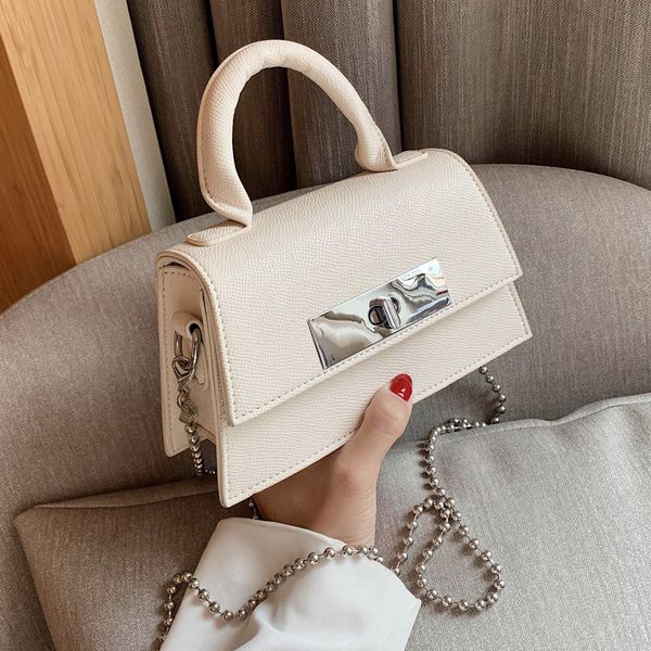2020 fashion trend women solid color chain shoulder bag shape decoration pu leather simple casual crossbody handbags tote
2020 fashion trend women solid color chain shoulder bag shape decoration pu leather simple casual crossbody handbags tote