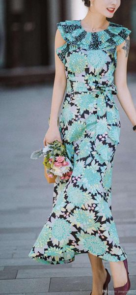 europe and america 2020 spring and summer new light mature temperament round neck fold vest skirt printing sleeveless dress long skirt waist, Black;pink
europe and america 2020 spring and summer new light mature temperament round neck fold vest skirt printing sleeveless dress long skirt waist, Black;pink