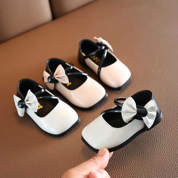 first walkers autumn girls casual leather shoes bowknot princess baby toddler children's infant
first walkers autumn girls casual leather shoes bowknot princess baby toddler children's infant