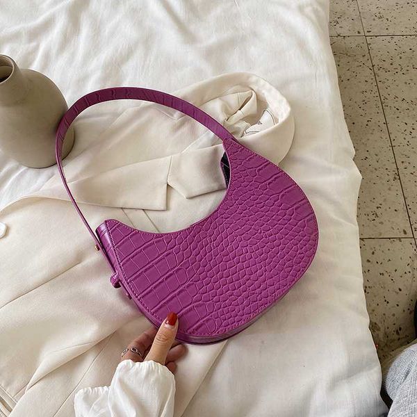 crocodile pattern pu leather saddle bags for women 2020 handbags and purses female summer travel crossbody shoulder bag
crocodile pattern pu leather saddle bags for women 2020 handbags and purses female summer travel crossbody shoulder bag