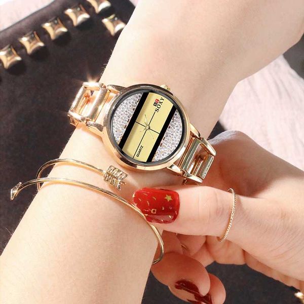 2020 new luxury women creative design watches female clock quartz wristwatch fashion ladies wrist watch, Slivery;brown
2020 new luxury women creative design watches female clock quartz wristwatch fashion ladies wrist watch, Slivery;brown