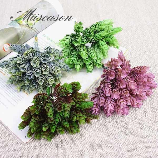 30 heads/bundle pine cone simulation pineapple grass artificial plants diy home vases for home decor fake plastic winter flowers
30 heads/bundle pine cone simulation pineapple grass artificial plants diy home vases for home decor fake plastic winter flowers