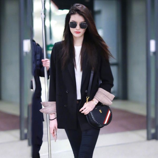 korean style coat coatwomen's clothing black simple loose casual student mid-length long sleeve small suit suit coat, White;black
korean style coat coatwomen's clothing black simple loose casual student mid-length long sleeve small suit suit coat, White;black