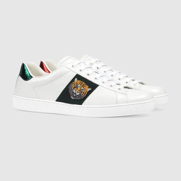 2019 new fashion tiger embroidery mens womens designer shoes for men women white/black leather designer sneakers with shoes box size 36-46
2019 new fashion tiger embroidery mens womens designer shoes for men women white/black leather designer sneakers with shoes box size 36-46