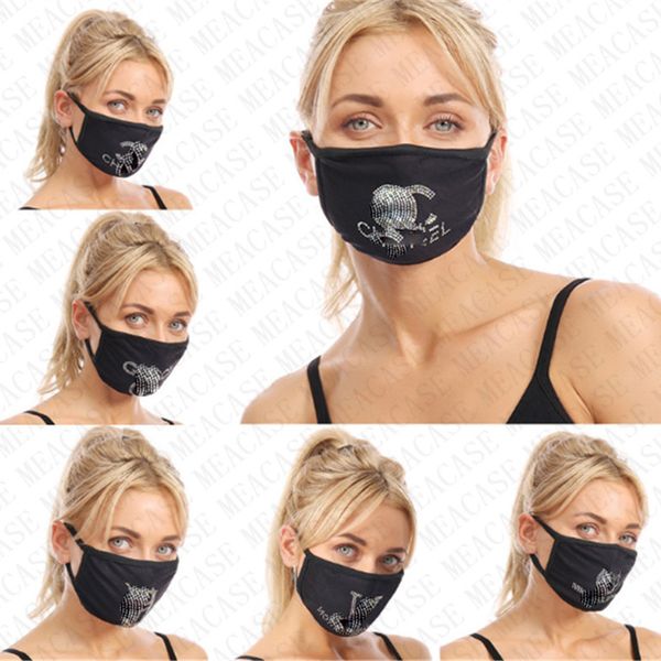 diamond shining face mask rhinestone brand masks washable reusable designer glitter mouth-muffle dust haze protective mask d72714
diamond shining face mask rhinestone brand masks washable reusable designer glitter mouth-muffle dust haze protective mask d72714