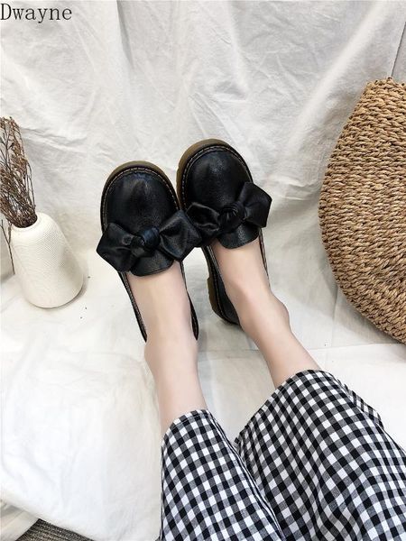 england small leather shoes female 2020 spring new students wild flat school wind single shoes soft sister female, Black
england small leather shoes female 2020 spring new students wild flat school wind single shoes soft sister female, Black