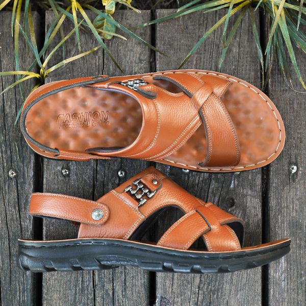 men's summer new sandals and slippers men's leather sandals thick-soled beach shoes non-slip leathersandals, Black
men's summer new sandals and slippers men's leather sandals thick-soled beach shoes non-slip leathersandals, Black
