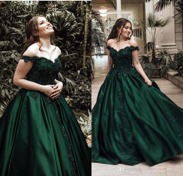 beautiful dark green ball gown prom dresses 2020 off the shoulder satin floor length lace evening pageant gowns robes de soiree, Black;red
beautiful dark green ball gown prom dresses 2020 off the shoulder satin floor length lace evening pageant gowns robes de soiree, Black;red