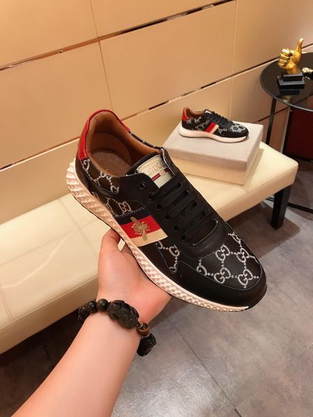 роскошной rockrunner кроссовок кожаного мужчины женщины повседневная обуви кроссовки обувь женщина flats платье обувь спорт теннис printing, Black
роскошной rockrunner кроссовок кожаного мужчины женщины повседневная обуви кроссовки обувь женщина flats платье обувь спорт теннис printing, Black