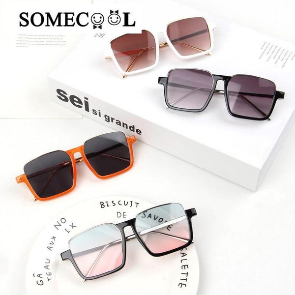 2020 brand kinder zonnebril boys&girls cute stage square party sun glasses model show cool 3-8 yrs children oculos n134, White;black
2020 brand kinder zonnebril boys&girls cute stage square party sun glasses model show cool 3-8 yrs children oculos n134, White;black