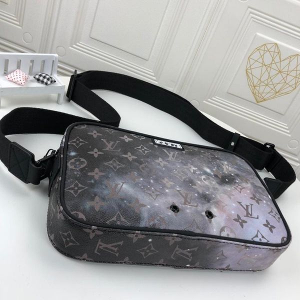 drop ship new arrival mens bag crossbody bags vintage classic messenger bags luxury men zipper shoulder bag with origin box
drop ship new arrival mens bag crossbody bags vintage classic messenger bags luxury men zipper shoulder bag with origin box